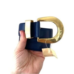 NWT Vintage 80’s Gold Buckle Blue Leather Belt